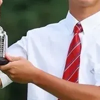 西山陽斗選手と契約