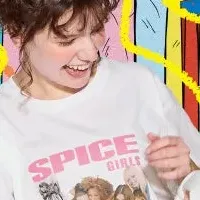 PLAZAのTシャツショップ