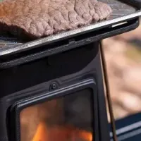 WAQ Iron Stove登場