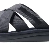 初コラボサンダル登場