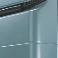 新色スーツケース