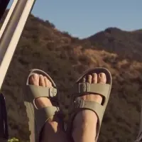 BIRKENSTOCK新作サンダル