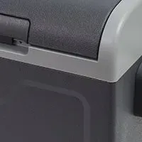 車載冷凍冷蔵庫登場