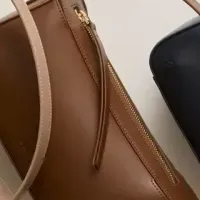 新作バッグ登場！