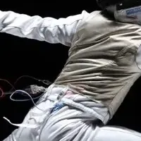 フェンシング選手採用