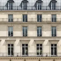 カルティエが移転