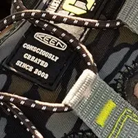 フジロック×KEENの最新作