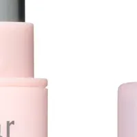 唇をぷるぷるに