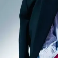 新曲「残響ラプソディ」