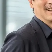 椎名茂氏が顧問に