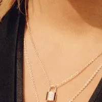 新作「シルバー・ロックイット」