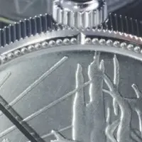 コルム新作発表