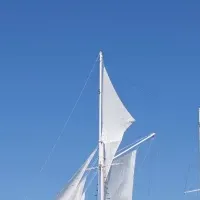 アヤナコモドの旅