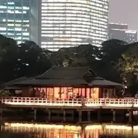 浜離宮でお月見散歩