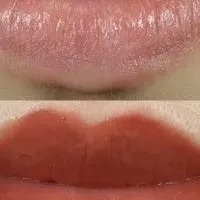 ツヤ持続スティック口紅