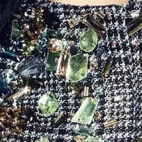 MINAが表紙登場！