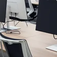 ENECHANGE移転情報