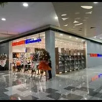 セブに紀伊國屋登場