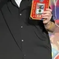 トレカキャンプと契約