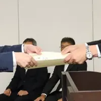 バルテスが表彰