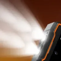 新タフネススマホ登場