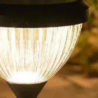 新作ソーラーポールライト