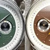 AV86の新作月齢時計