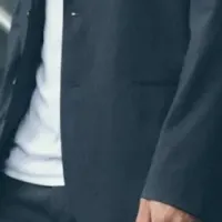 セオリー新作『In Motion』