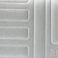 リモワの新作バッグ