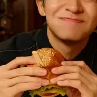 岸優太の美食体験
