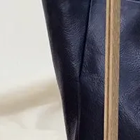 新素材「EPOCA LEATHER」