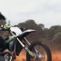 トライアンフ新モデルTF 450-X