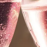 ピンクリボン月間特別企画