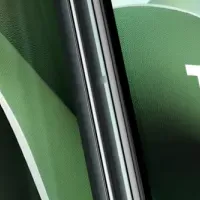 新型折りたたみスマホ登場