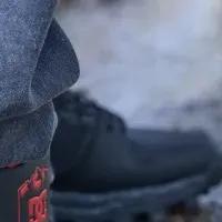 新作スニーカーブーツ登場