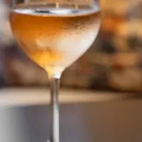 英国ワインとスコーン