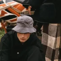 クラークス75周年モデル