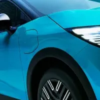 新型日産リーフのCM