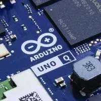 Arduino UNO Qが登場！