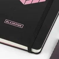 BLACKPINKとコラボ