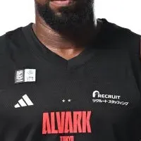 ブラウン選手契約解除