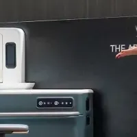 個室型ビジネスクラス