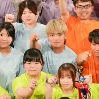 未来を描く学生たち