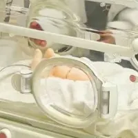 早産児デーの支援