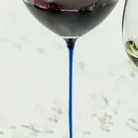 新作グラス「エノテカ・カラーズ」