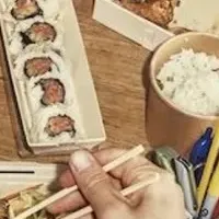 Uber Eats、サービス拡大