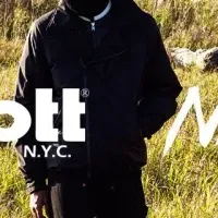 冬のコラボアウター