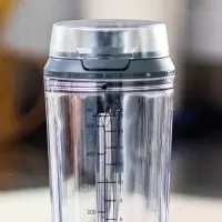 コードレスブレンダー