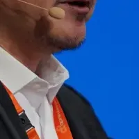 PicoCELAの国際展開