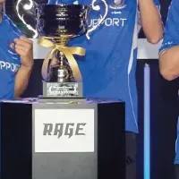 横浜F・マリノスが王者！